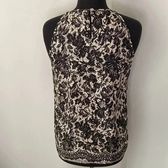 Violet & Claire | Tank Top Blouse - Picture 5 of 8